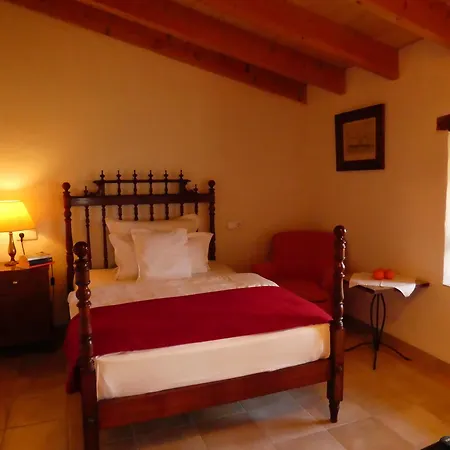 Hotel Estades 4*