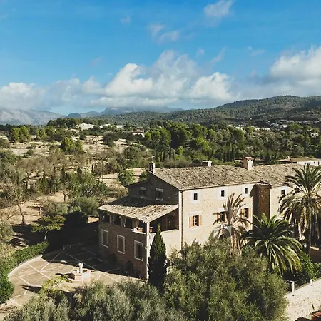 Estades Hotel 4*